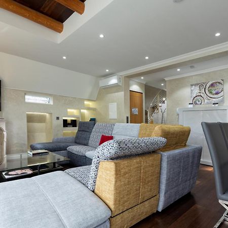 The Queen Luxury Apartments - Villa Vinicia 卢森堡 外观 照片